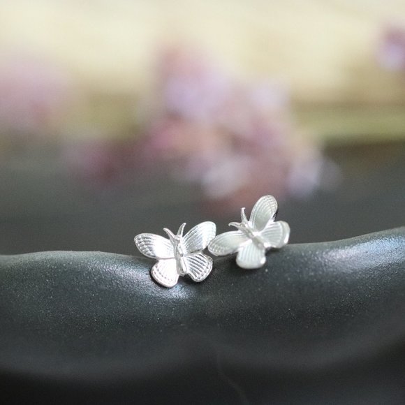 10K Solid White Gold "So Young" Dainty Butterfly Minimalistic Stud Earrings - Picture 1 of 8